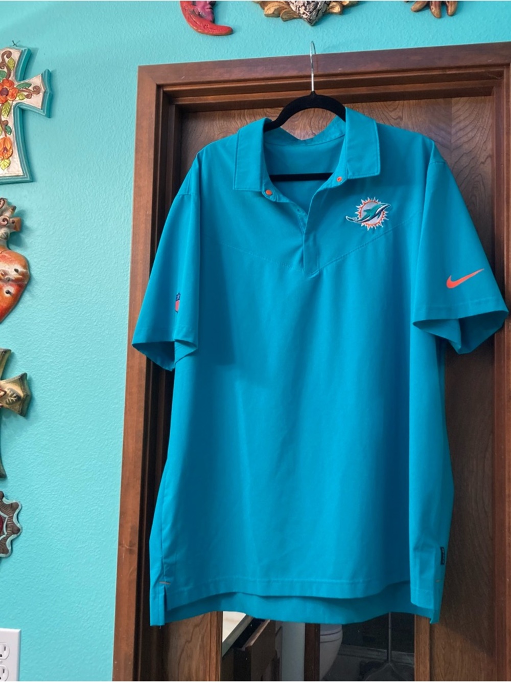 Woman’s XXL Nike Miami Dolphins Polo